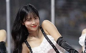 李多慧離台前「最後一舞」！下班路粉絲送禮道別感動到哭