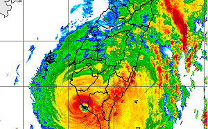  快訊》 山陀兒終於登陸！12:40正式登高雄小港 風雨再度增強