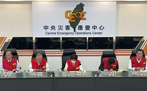 連日豪雨造成土石鬆動 災防中心：減少至山區進行戶外活動