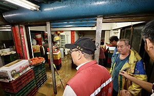 出人命了！金山夫妻遭沖走「找到時無生命跡象」侯友宜：難過痛心