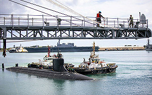 假想敵 中國!  AUKUS海軍萬里之外操控無人艦、美國海狼號核潛艇抵日本