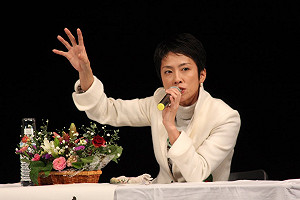 快訊》蓮舫宣布辭去黨魁　下午２時召開記者會說明