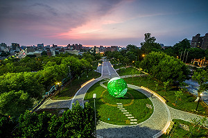 嘉義市ＫANO主題園區  今晚試燈