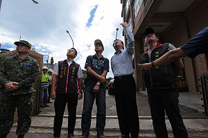 遭爆一年出國15次  林右昌這麼說