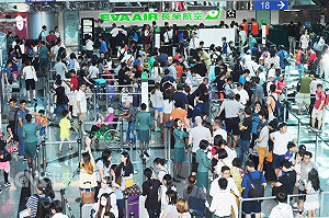 長榮50航班取消 808旅客滯留日本