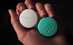 隱眼保存盒不換  恐成「細菌窩」傷眼