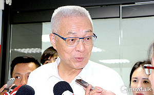 昨提蔣萬安民調高　吳撇清無特別支持誰