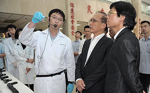 食藥署強化反毒量能  新興毒品檢驗實驗室審查通過