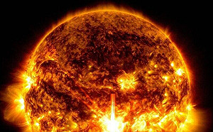 NASA捕捉罕見太陽活動！通訊衛星發展恐受影響