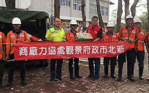 視察山陀兒災後校園復原  陳其邁：確保每所學校環境達到安全標準