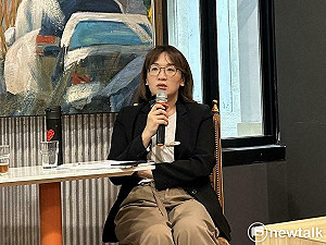 感嘆台灣頭光榮感消失 顏蔚慈引《美麗島》創刊文:讓基隆開遍民主的花