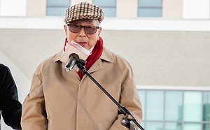 股市名人阿土伯過世享壽90歲! 股東會舌戰郭台銘勸選總統｢救台灣｣