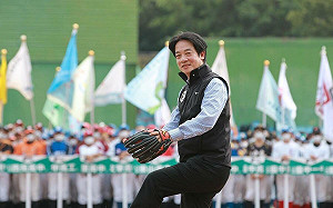 黑豹旗女子組賽事首登場 賴清德關注：努力打造不受性別束縛的台灣