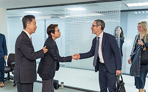 接待歐洲智庫訪團 民眾黨指綠掌握主流媒體  對司法案社會公審 