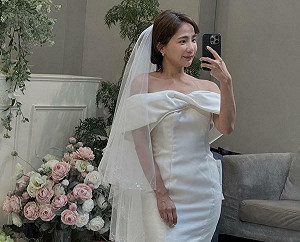 貝莉莓「婚紗照曝光」！網暈：最美的新娘