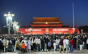 全球投資者熱捧中國市場 國內消費信心仍待提振