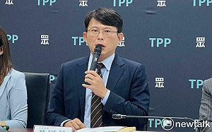 嗆行政院不依法編預算 黃國昌:吃再多頓飯也一樣