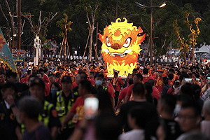 2024左營萬年季壓軸重頭戲 火獅踩街嘉年華、火獅燒化共祈國泰民安