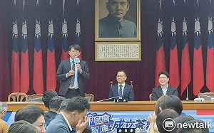 《鏡週刊》揭柯文哲曾訪揭弊協會張晉源？黃國昌嗆不齒：潑髒水影射 