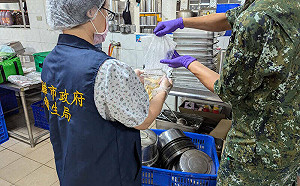 廚房驚見老鼠、蟑螂 中正預校42生集體中毒！衛生局：已勒令廠商停工