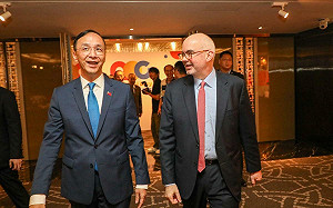 國民黨自辦國慶酒會 朱立倫重申強化國防、溝通交流「2D戰略」