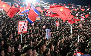 朝鮮半島緊張！北韓官媒大內宣 2 天 140 萬青年報名「參軍復隊」