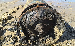 「骨董」漂上岸! 山東威海漂來不明物體 經鑑定為甲午戰爭時期魚雷