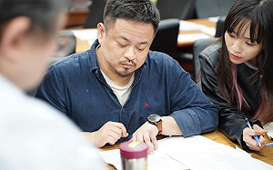 揭北市府漠視拾荒者還扯南部　洪申翰提數據打臉：請蔣萬安睜開眼睛