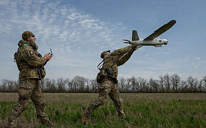 (影) 遠程導彈成焦點! 美防長訪基輔 承諾2軍事援助 又傳俄軍槍決戰俘