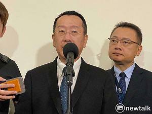 共軍只封鎖高雄港、國際會不管?顧立雄駁:禁航區劃在哪都是戰爭行為