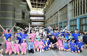 2024高雄萬聖節熱身  澳洲Curious Legends劇團入校共創怪獸面具