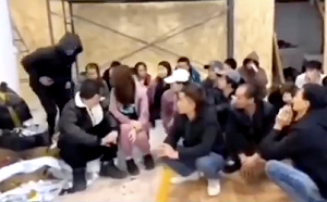 在俄中國人慘遭充軍! 俄破地下工廠逮70陸人 40男送前線 女的驅逐出境