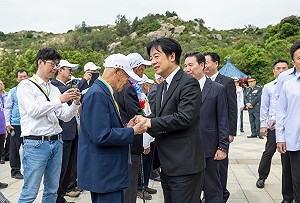 赴金門紀念古寧頭戰役 賴清德:不能讓外部勢力改變台澎金馬的未來