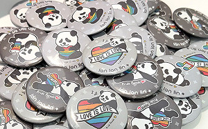 挺性別友善！插畫家設計周邊商品 支持同志遊行