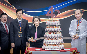 台中榮總42週年院慶　蕭美琴肯定建立制度、發展醫療科技