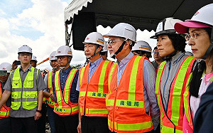 卓榮泰視察花東鐵路雙軌電氣化計畫　盼推升「慢經濟」觀光產業