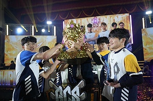 打破亞軍魔咒!閃電狼勇奪傳說對決夏季賽冠軍