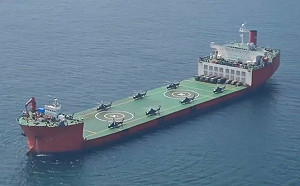 （影）中國徵召民用半潛式船隻充當島嶼作戰直升機中繼平台