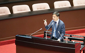 藍委要求做台電4年財務規劃 經長允：這個我們可以做到　