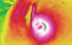 康芮巨無霸！暴風圈蓋住2個台灣  專家：慎防「強風」