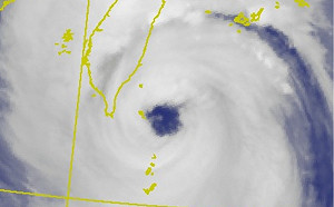 康芮颱風17級風以上狂飆整夜！蘭嶼陣風站史第八 吹爆測站