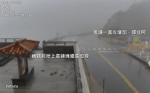 康芮颱風合歡山飆17級狂風破紀錄！武嶺與三仙台「鏡頭君」雙雙陣亡