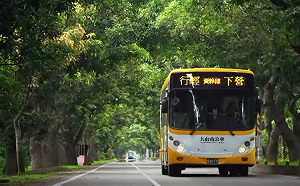 康芮颱風來勢洶洶 大台南公車下午全面停駛