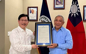 台貝建交35週年 林佳龍率團訪貝里斯   共同視察台灣援建醫院