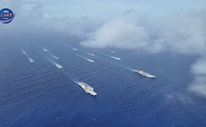 (影) 中國雙航母戰鬥群也擺拍？ 美還透露3艘 093B攻擊型核潛艦已海試 
