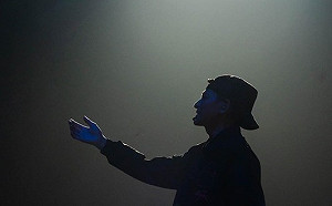 劉德華睽違11年台北開唱 演唱「中國人」掀政治口水戰