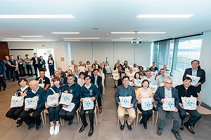 23國使節代表訪高雄亞灣  陳其邁:推動國際多元實質合作
