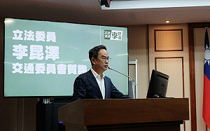 推動國際郵輪停靠高雄港  李昆澤爭取減免旅客服務費