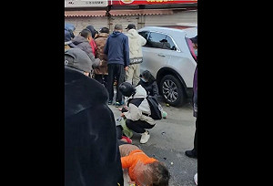 (影) 又傳連撞多人!疑報復社會 四川樂山、遼寧瀋陽爆事故 大量民眾受傷