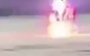 (影) 驚人畫面！秘魯足球賽被雷擊 8球員瞬間倒地 1人死亡因他戴了「這個」...